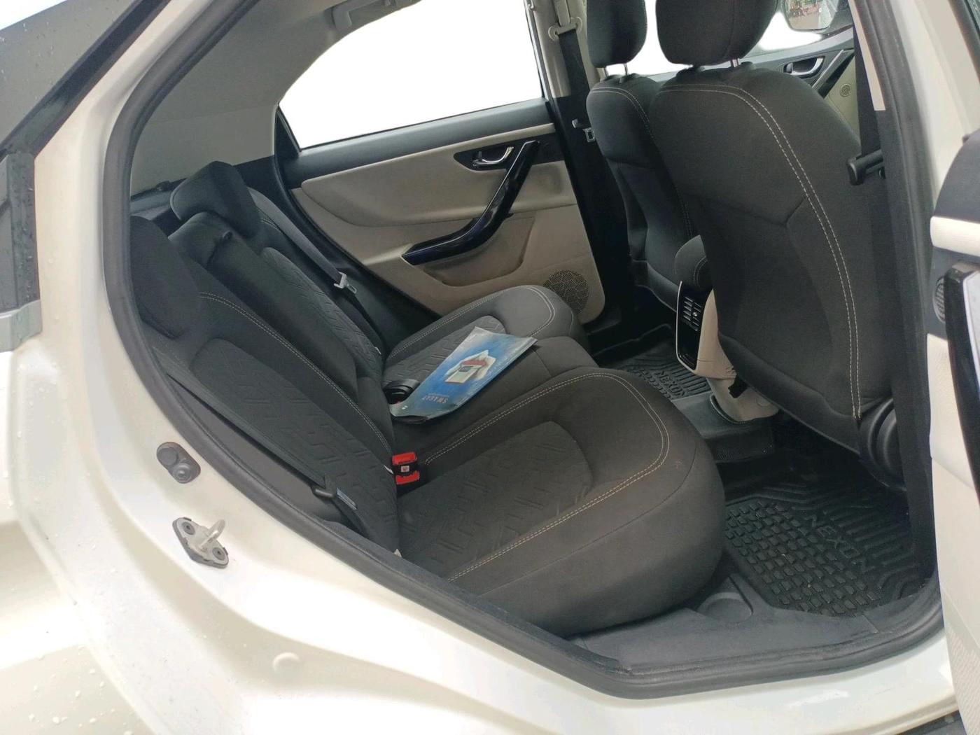 2022 Tata NEXON XZA PLUS (HS) DUAL TONE PETROL, Petrol, Automatic, 28,089 km, interior