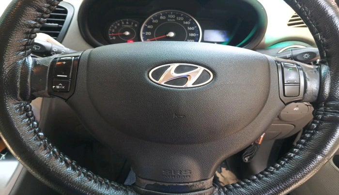 2012 Hyundai i10 ASTA 1.2 AT SUNROOF, Petrol, Automatic, 77,470 km, interior