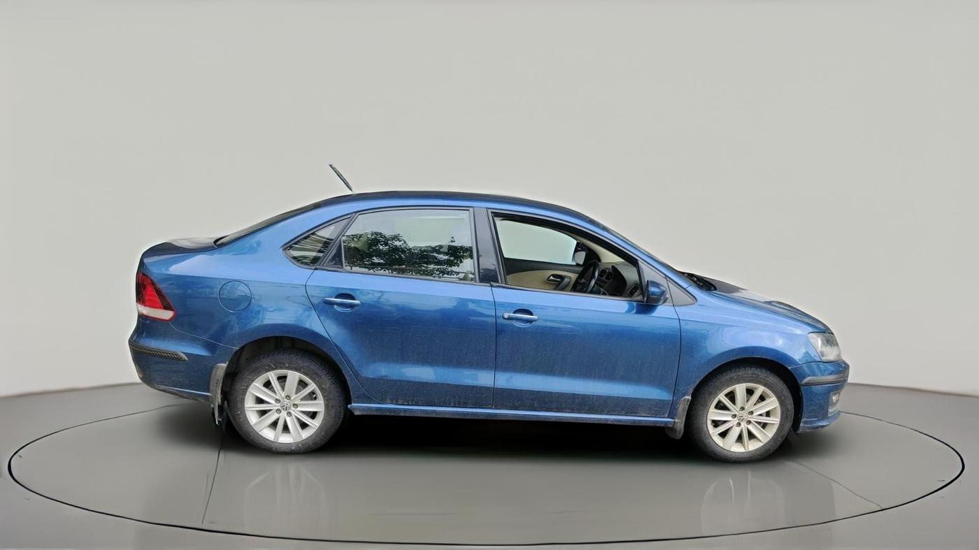 2016 Volkswagen Vento HIGHLINE PETROL AT, Petrol, Automatic, 84,200 km, exterior
