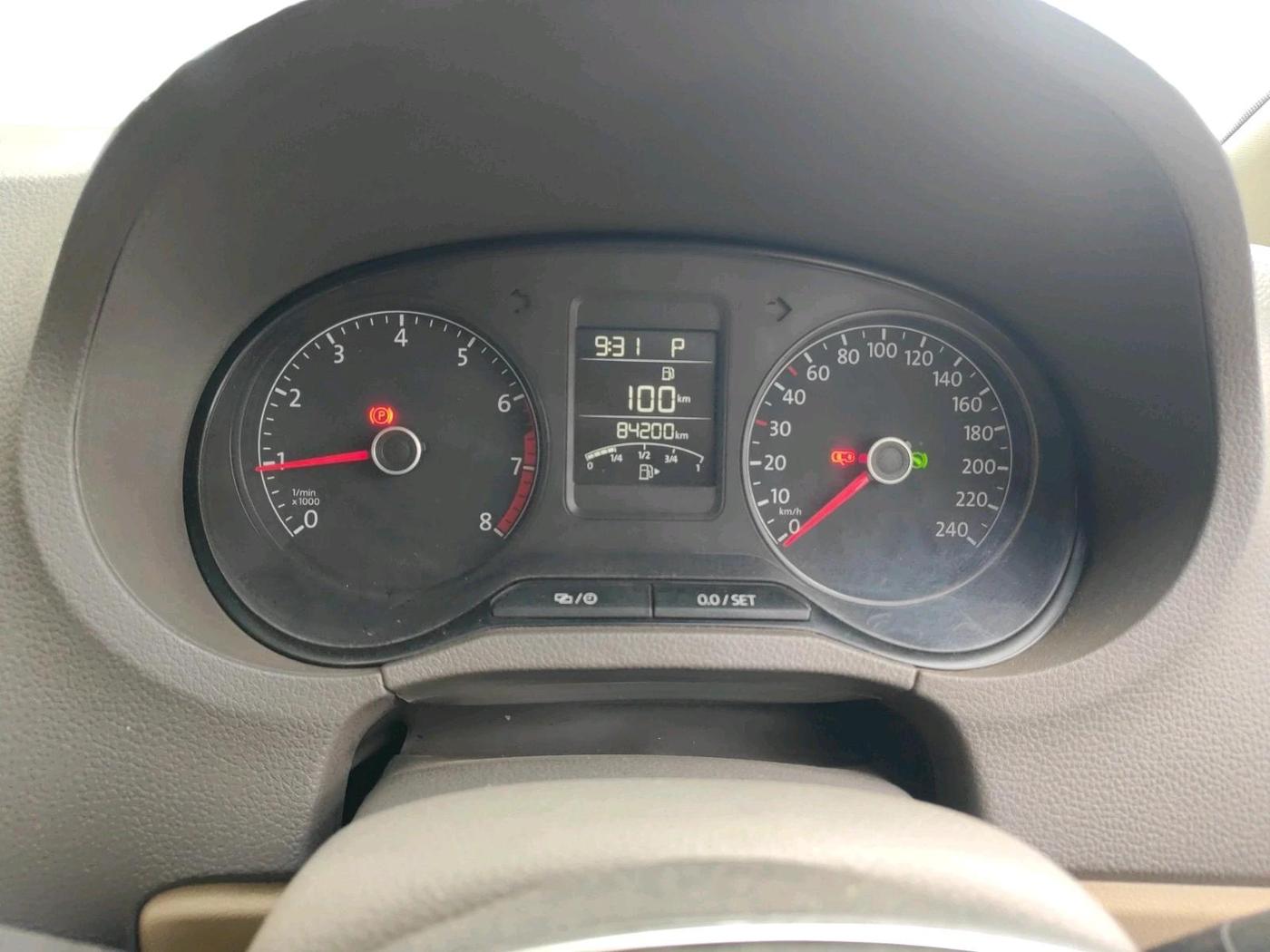 2016 Volkswagen Vento HIGHLINE PETROL AT, Petrol, Automatic, 84,200 km, interior