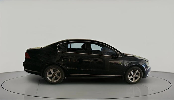 2011 Volkswagen Passat HIGHLINE DSG, Diesel, Automatic, 2,33,625 km, exterior