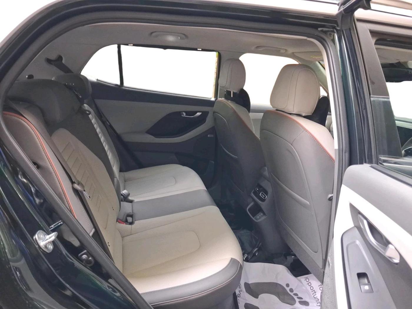 2024 Hyundai Creta Creta SX (O) 1.5 MPI IVT, Petrol, Automatic, 6,511 km, interior