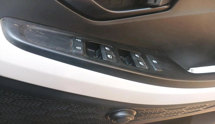 2022 Hyundai Creta E 1.5 PETROL, Petrol, Manual, 25,425 km, interior