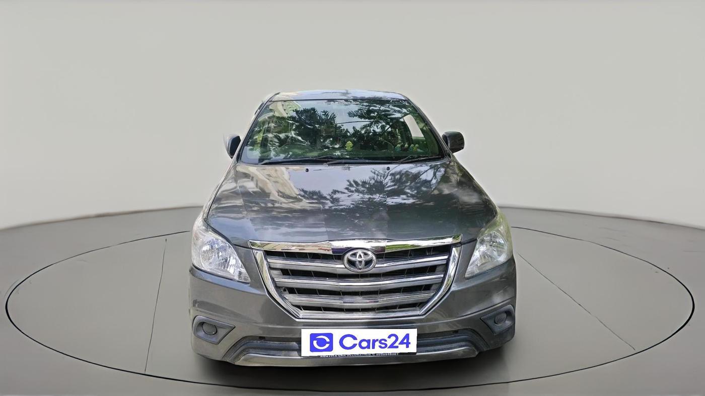 2012 Toyota Innova GX 2.5 7 STR, Diesel, Manual, 1,53,836 km, exterior