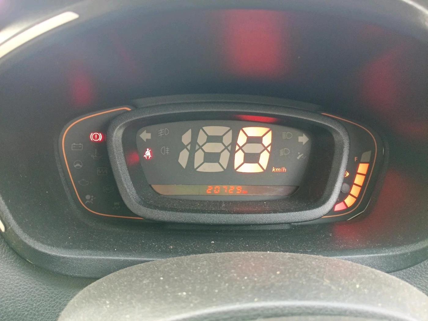 2019 Renault Kwid RXL, Petrol, Manual, 20,729 km, interior
