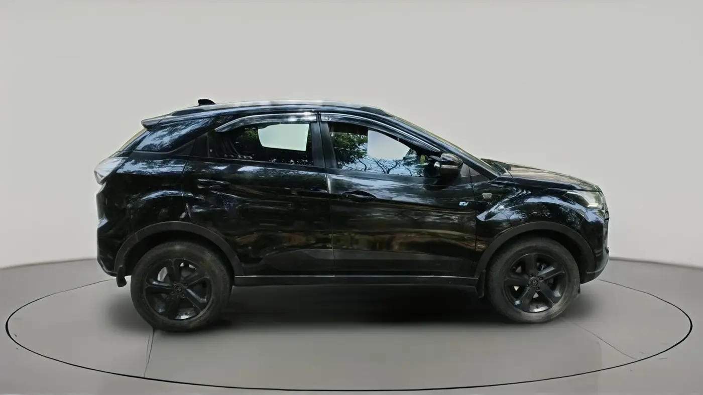 2022 Tata NEXON EV XZ PLUS DARK EDITION, Electric, Automatic, 65,868 km, exterior