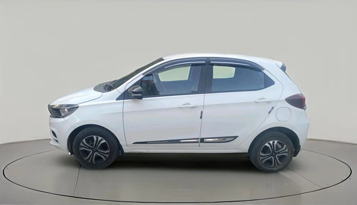 2024 Tata Tiago XT CNG, CNG, Manual, 17,648 km, exterior