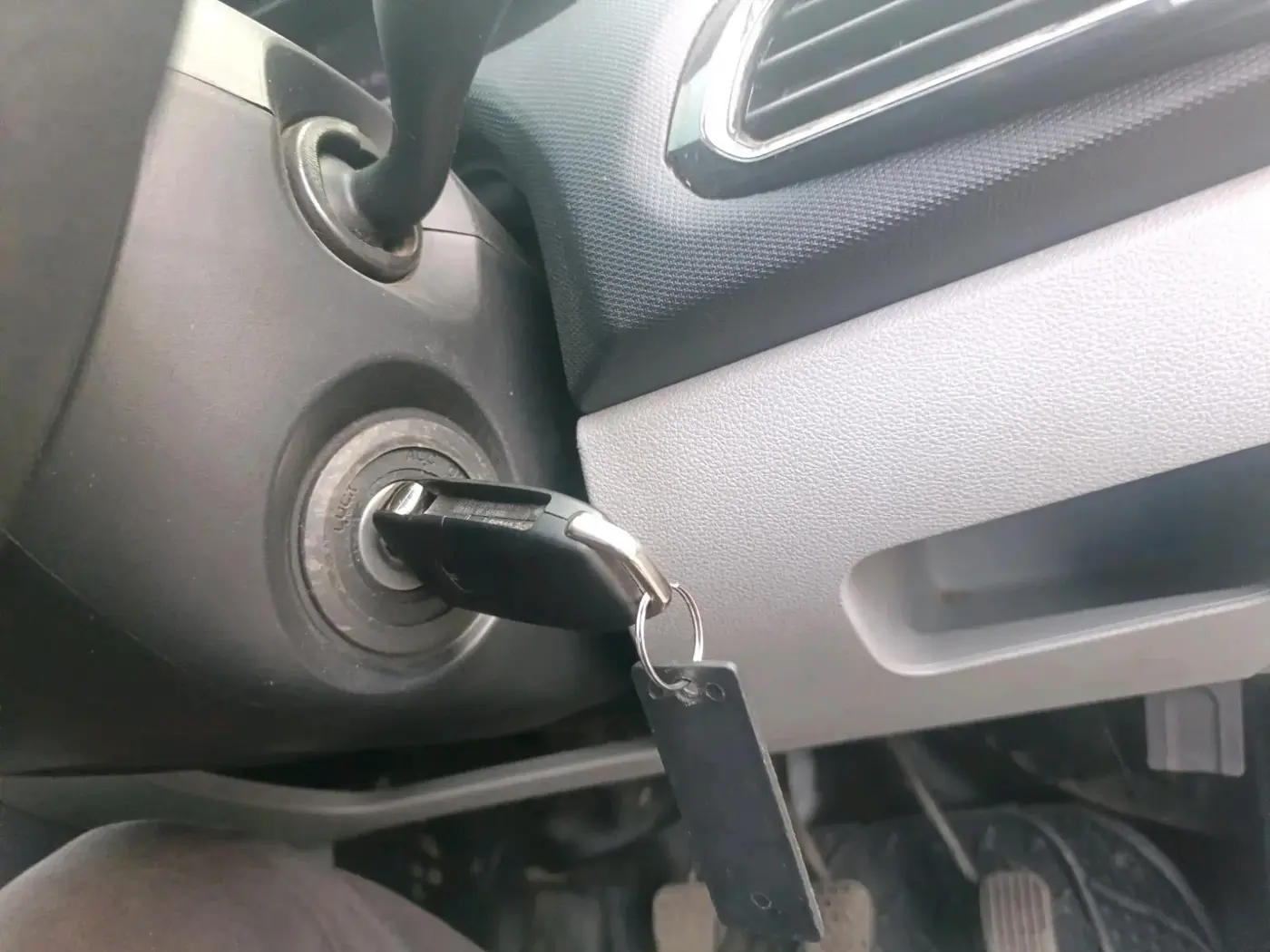 2024 Tata Tiago XT CNG, CNG, Manual, 17,648 km, interior