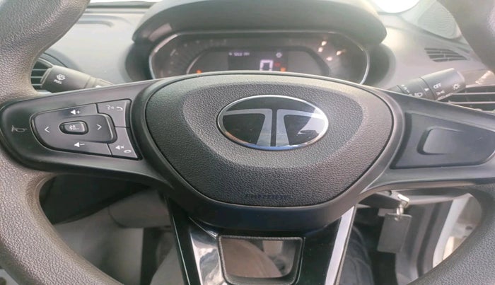 2024 Tata Tiago XT CNG, CNG, Manual, 17,648 km, interior