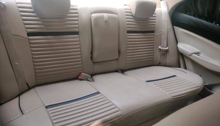 2022 Maruti Dzire ZXI CNG, CNG, Manual, 1,07,527 km, interior