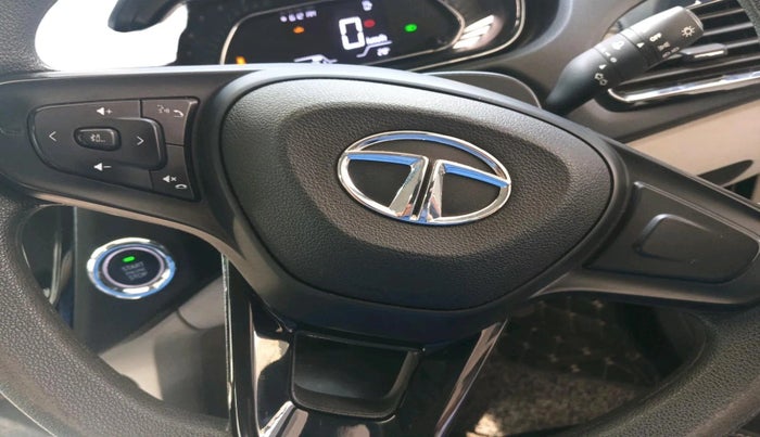 2022 Tata TIGOR XZ PLUS CNG, CNG, Manual, 66,861 km, interior
