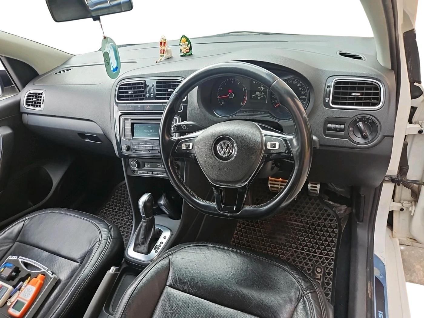 2015 Volkswagen Polo GT TSI AT, Petrol, Automatic, 89,611 km, interior