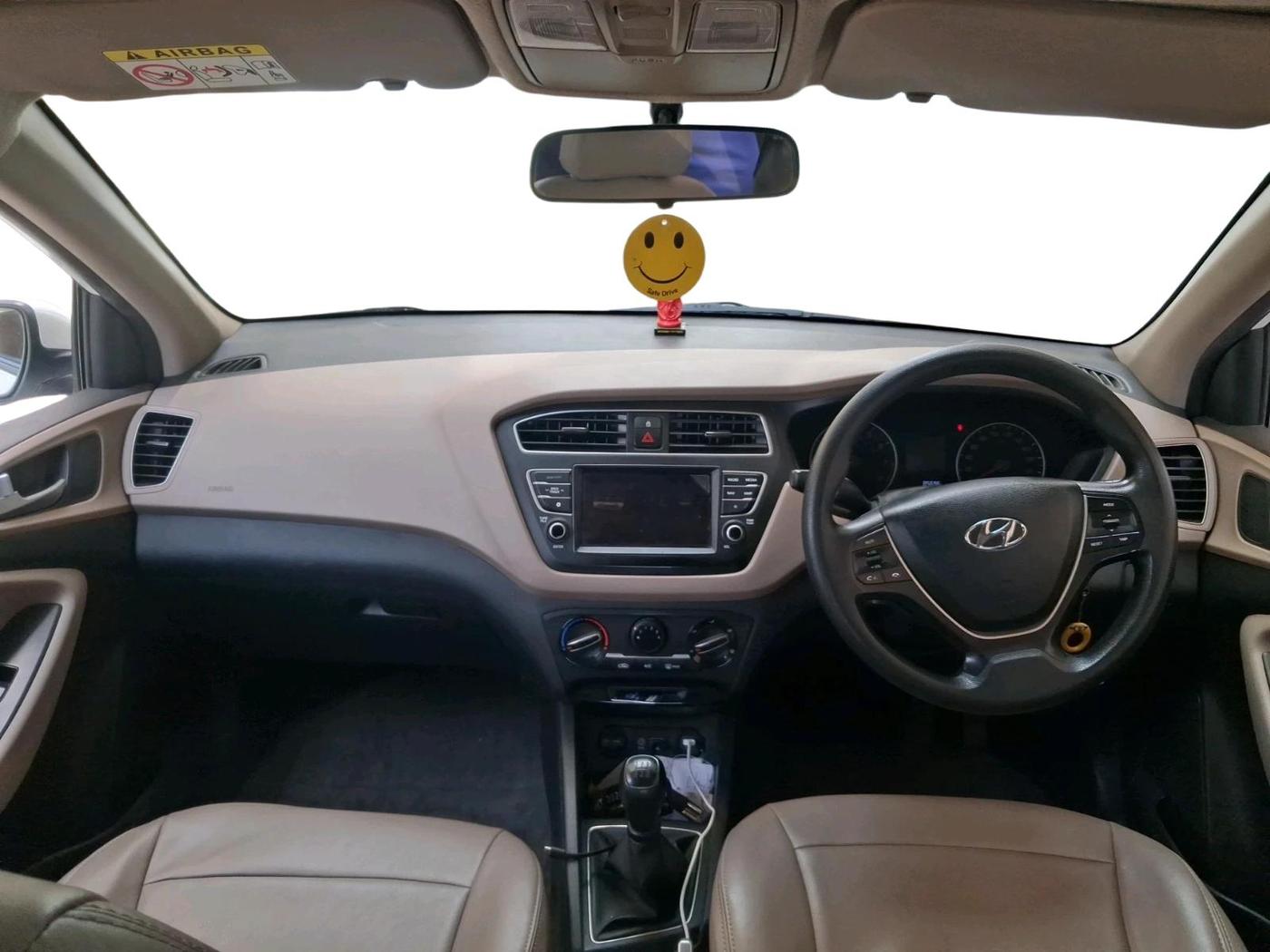 2019 Hyundai Elite i20 SPORTZ PLUS 1.2, Petrol, Manual, 85,696 km, interior