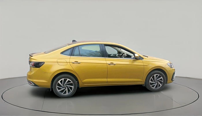 2022 Volkswagen VIRTUS TOPLINE TSI 1.0 MT, Petrol, Manual, 23,190 km, exterior