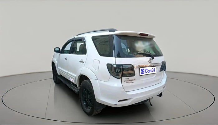 2011 Toyota Fortuner 3.0 4X4 MT, Diesel, Manual, 1,28,384 km, exterior