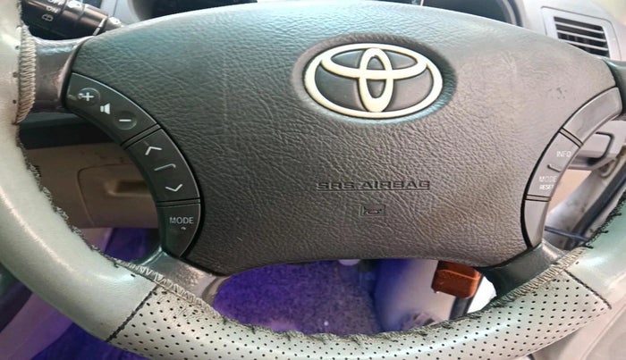 2011 Toyota Fortuner 3.0 4X4 MT, Diesel, Manual, 1,28,384 km, interior