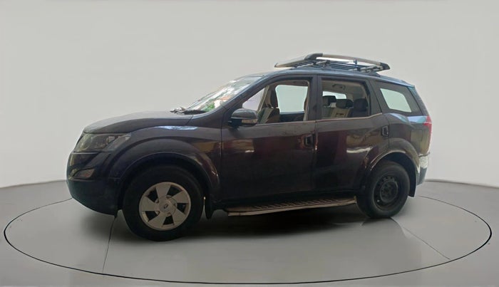 2017 Mahindra XUV500 W6, Diesel, Manual, 2,13,437 km, exterior