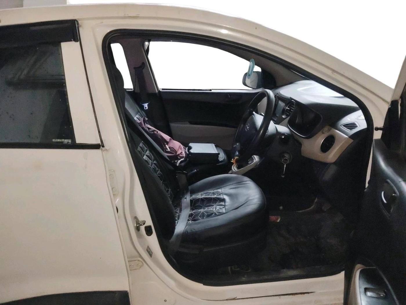 2018 Hyundai XCENT PRIME T  VTVT PLUS  CNG, CNG, Manual, 86,274 km, interior