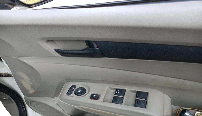 2009 Honda City 1.5L I-VTEC S MT, CNG, Manual, 1,27,763 km, interior
