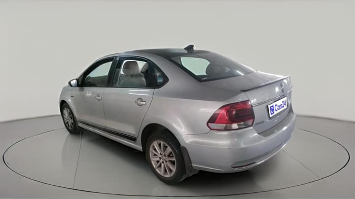 2017 Volkswagen Vento 1.2 TSI HIGHLINE PLUS AT, Petrol, Automatic, 73,762 km, exterior