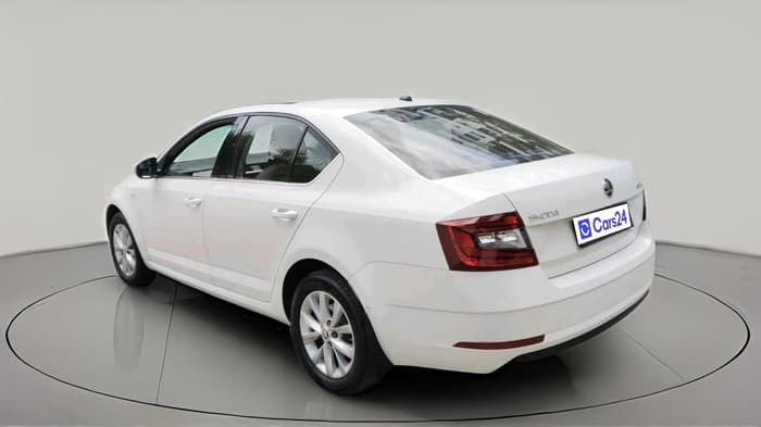 2017 Skoda Octavia L&K 1.8 TSI AT, Petrol, Automatic, 31,461 km, exterior
