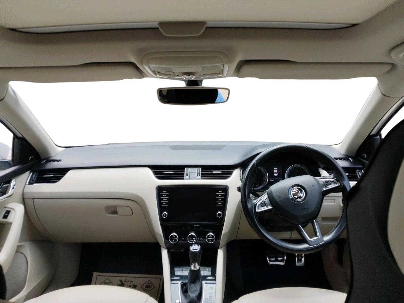 2017 Skoda Octavia L&K 1.8 TSI AT, Petrol, Automatic, 31,461 km, interior