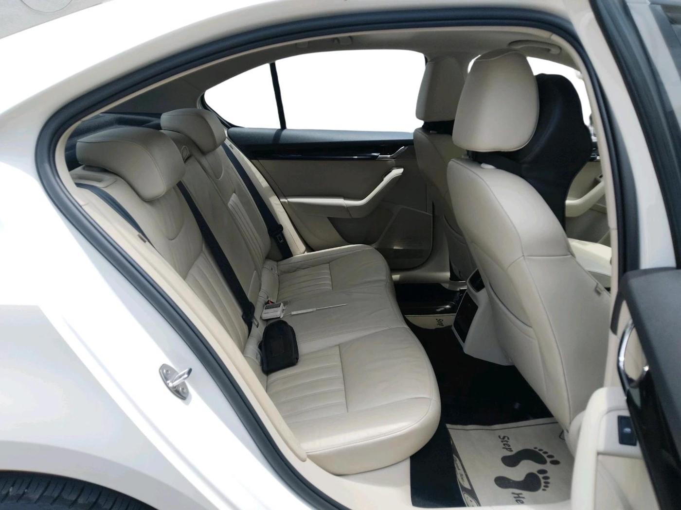 2017 Skoda Octavia L&K 1.8 TSI AT, Petrol, Automatic, 31,461 km, interior