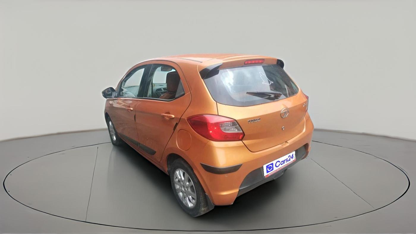 2017 Tata Tiago XZ PETROL, Petrol, Manual, 64,676 km, exterior