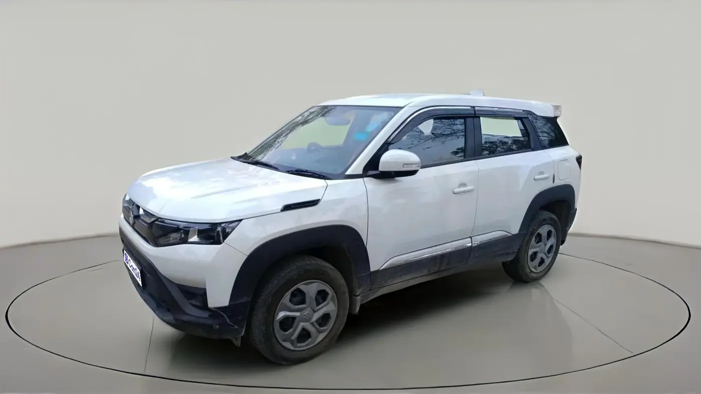 2025 Maruti BREZZA LXI S- CNG, CNG, Manual, 11,697 km, exterior