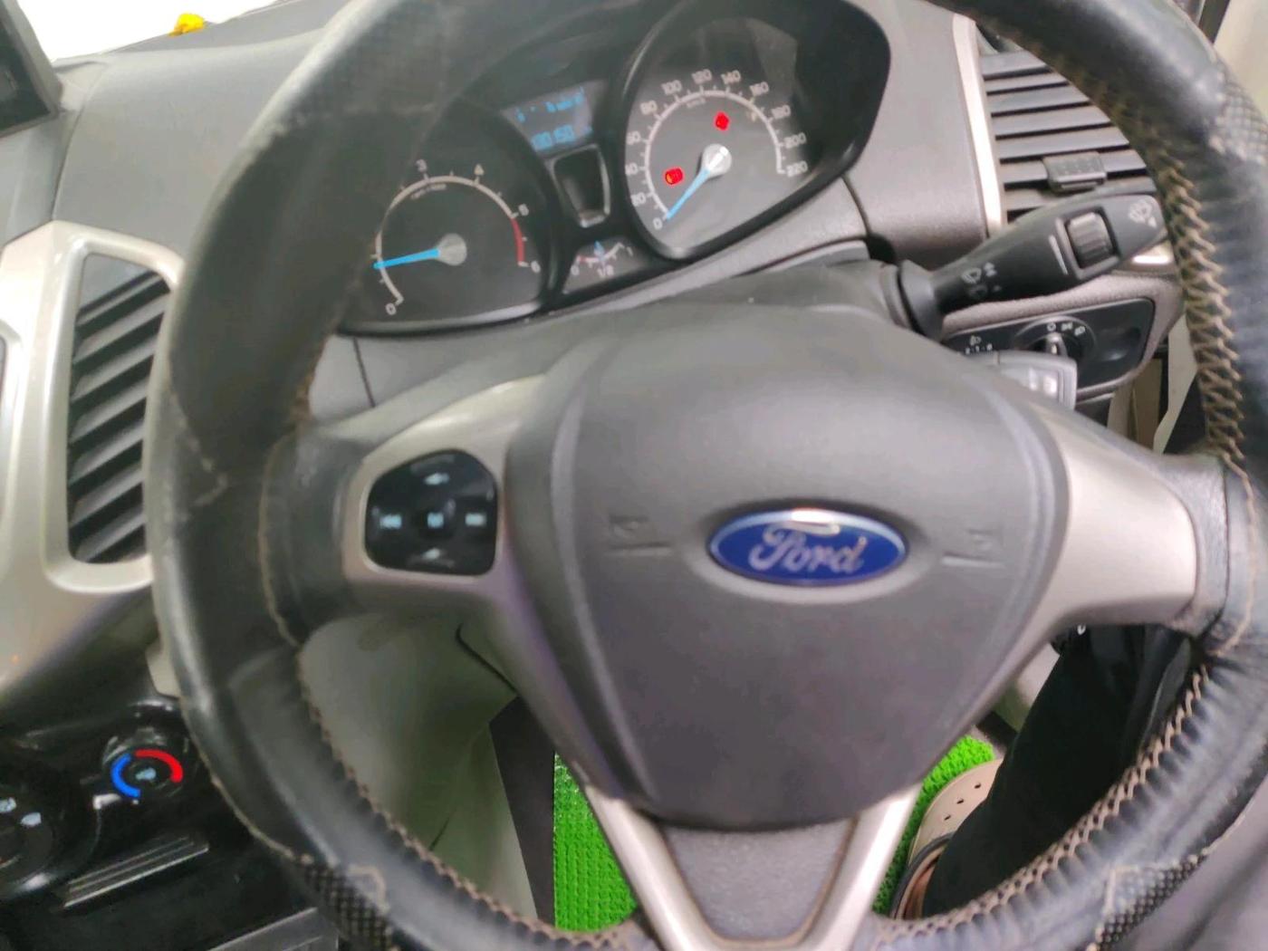 2015 Ford Ecosport TREND 1.5L DIESEL, Diesel, Manual, 1,30,150 km, interior