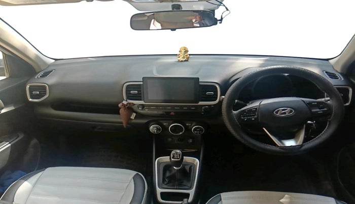 2020 Hyundai VENUE SX 1.0 TURBO, Petrol, Manual, 74,504 km, interior