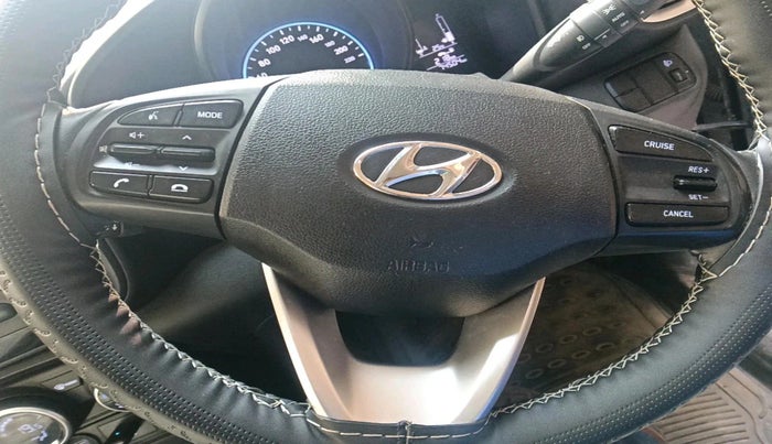 2020 Hyundai VENUE SX 1.0 TURBO, Petrol, Manual, 74,504 km, interior