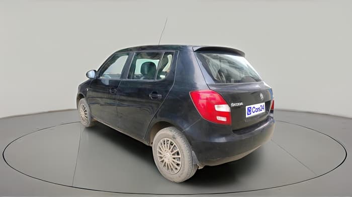 2013 Skoda Fabia AMBITION PLUS 1.2 TDI CR, Diesel, Manual, 81,378 km, exterior