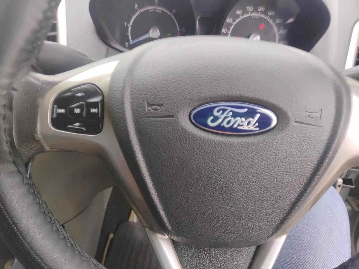 2013 Ford Ecosport TREND 1.5L DIESEL, Diesel, Manual, 1,36,500 km, interior