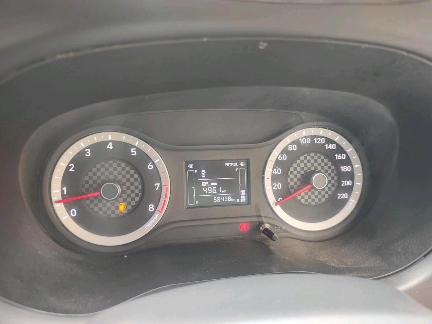 2021 Hyundai AURA S 1.2 CNG, CNG, Manual, 58,438 km, interior