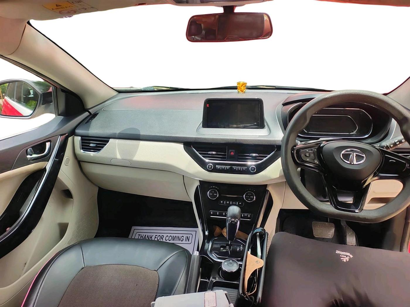2020 Tata NEXON XZA PLUS PETROL DUAL TONE, Petrol, Automatic, 1,02,719 km, interior