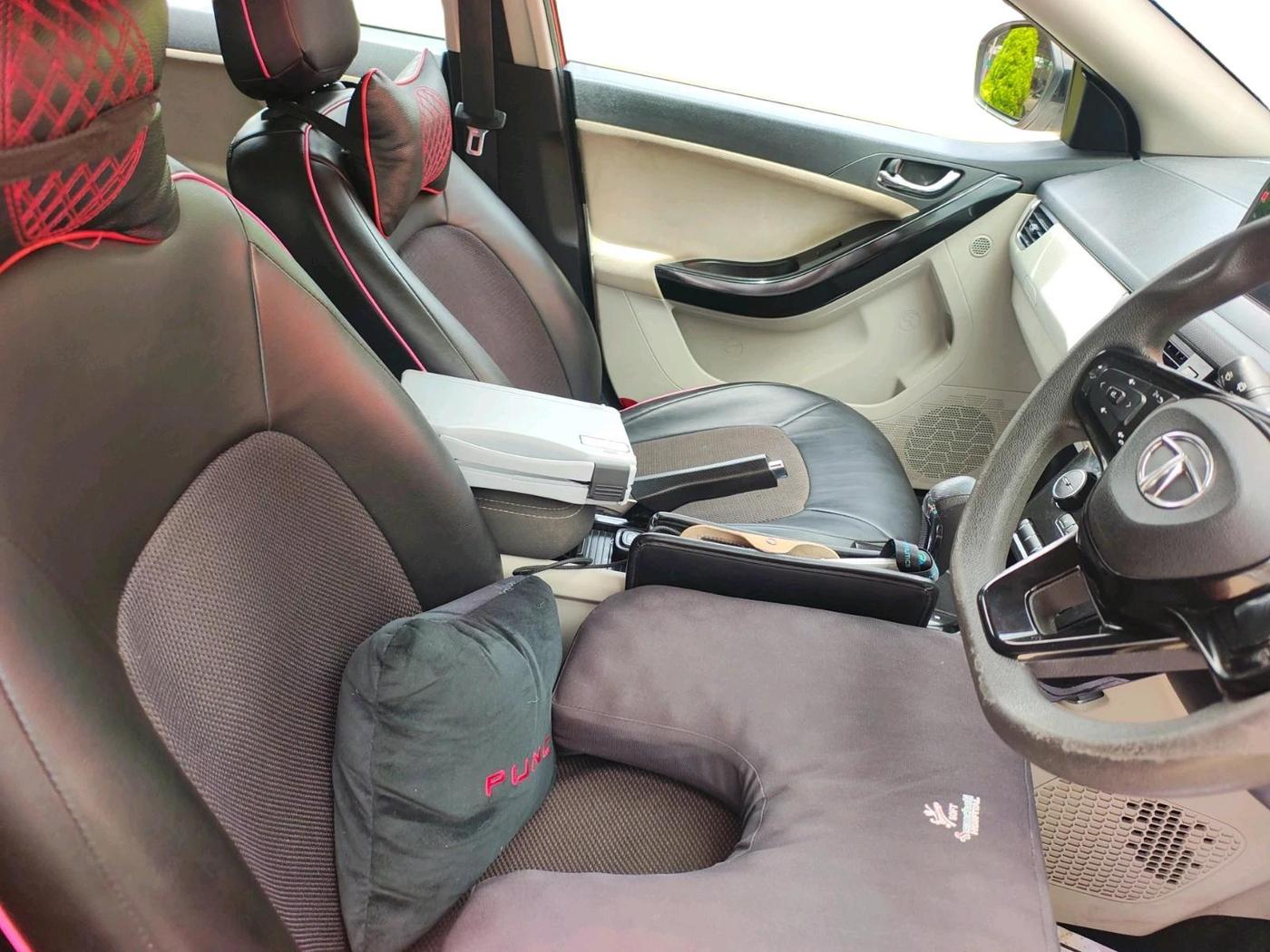 2020 Tata NEXON XZA PLUS PETROL DUAL TONE, Petrol, Automatic, 1,02,719 km, interior
