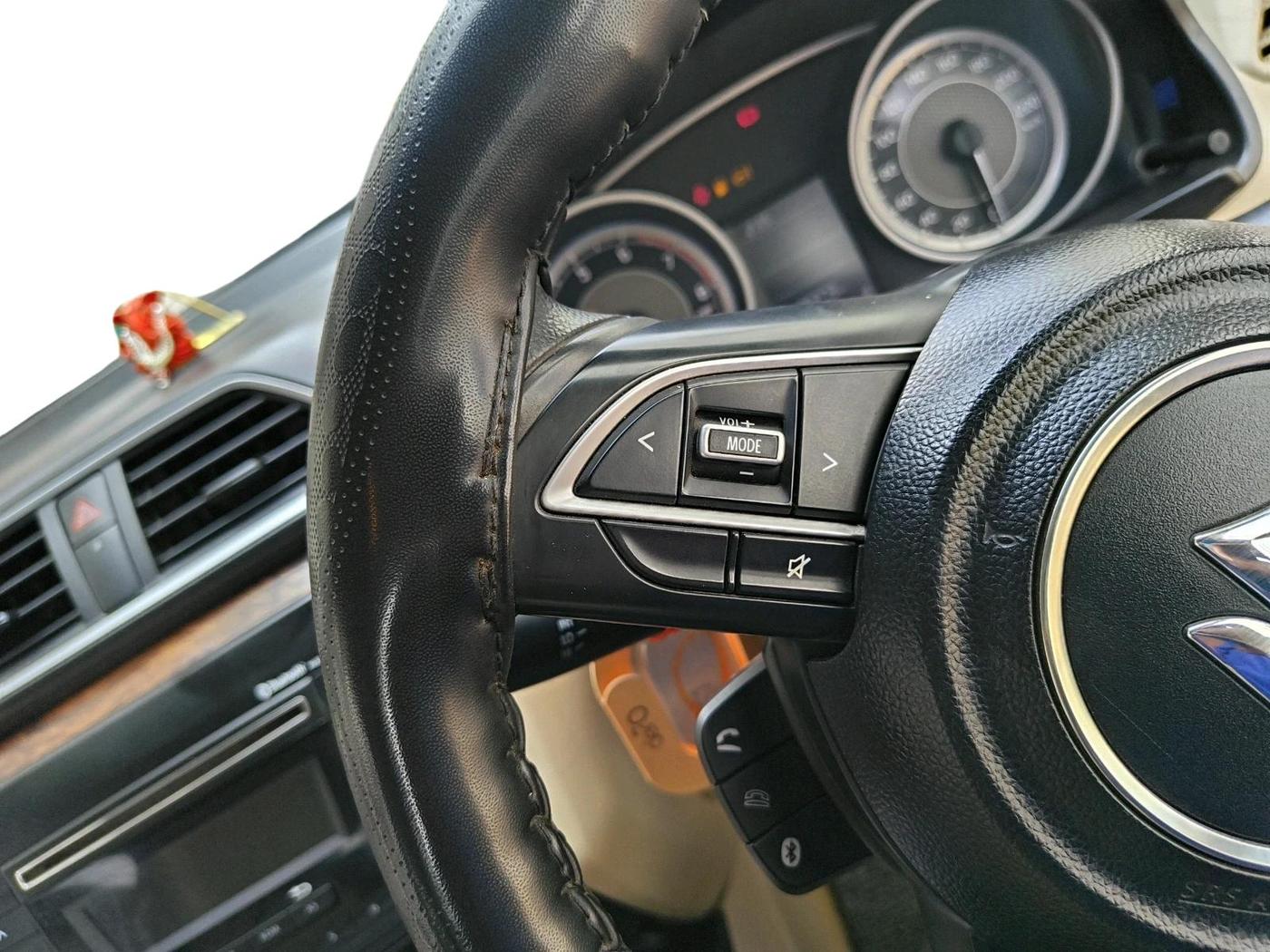 2017 Maruti Dzire VXI, Petrol, Manual, 30,373 km, interior