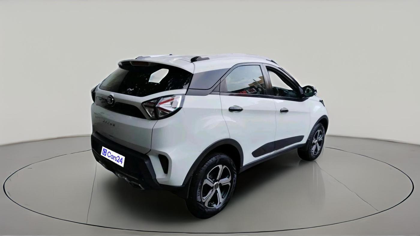 2022 Tata NEXON XE PETROL, Petrol, Manual, 34,815 km, exterior