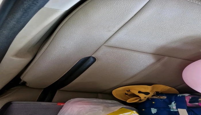 2016 Nissan Terrano XL O (D), Diesel, Manual, 1,33,418 km, interior