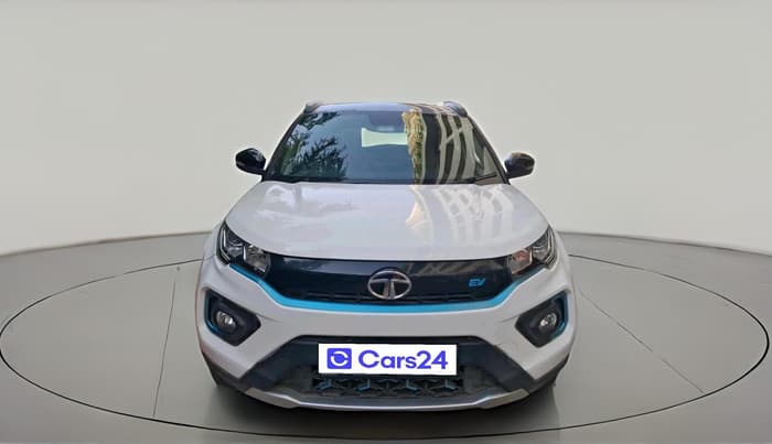 2022 Tata NEXON EV XZ PLUS LUX, Electric, Automatic, 37,544 km, exterior
