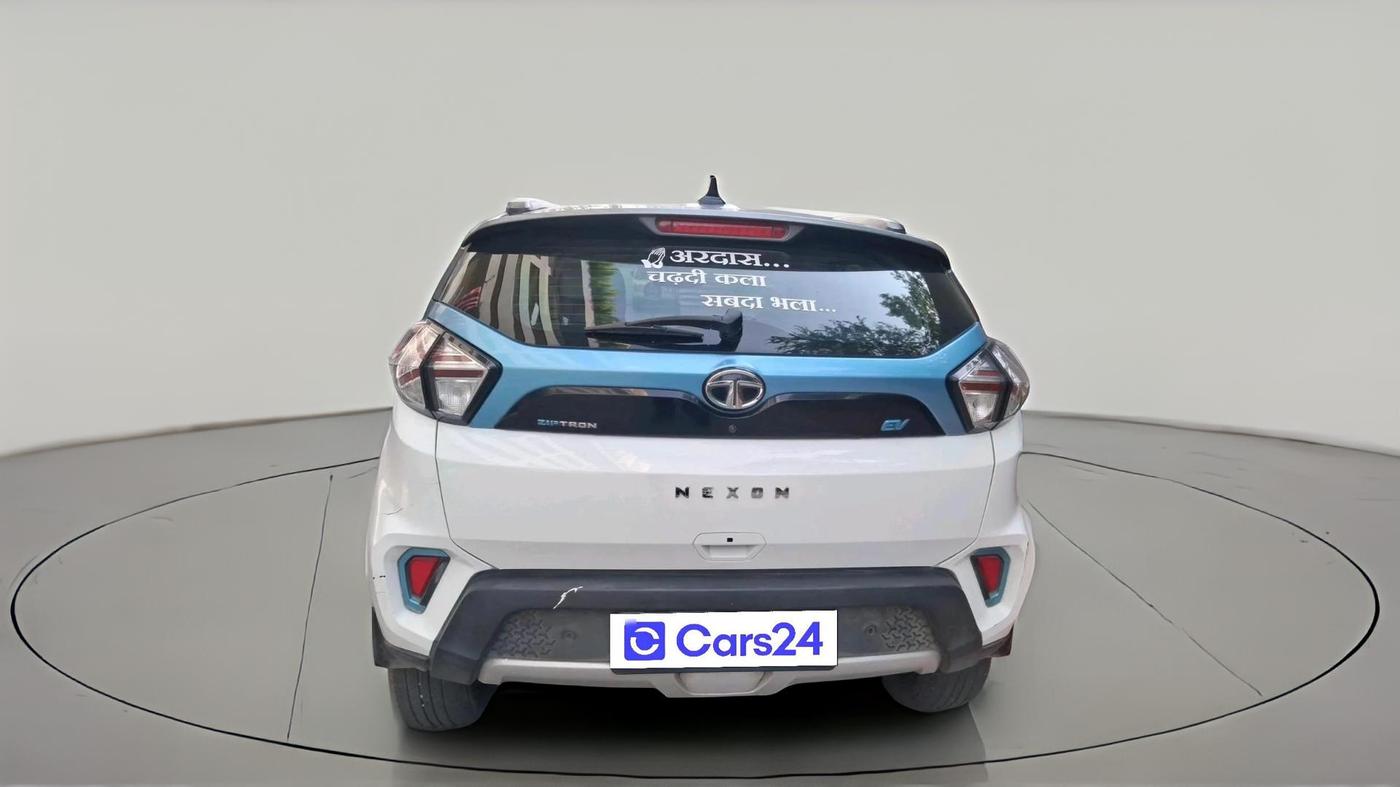 2022 Tata NEXON EV XZ PLUS LUX, Electric, Automatic, 37,544 km, exterior
