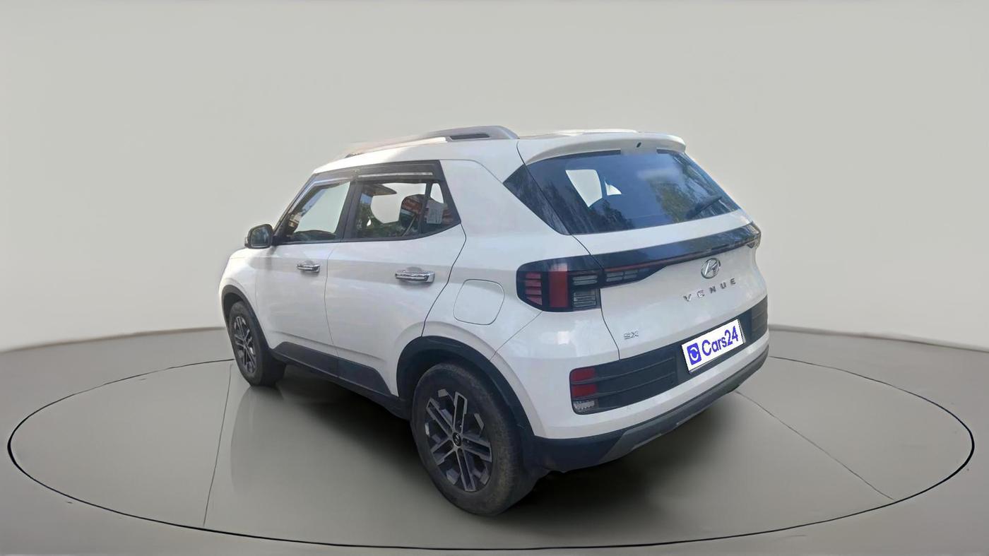 2022 Hyundai VENUE SX 1.5 CRDI, Diesel, Manual, 48,353 km, exterior