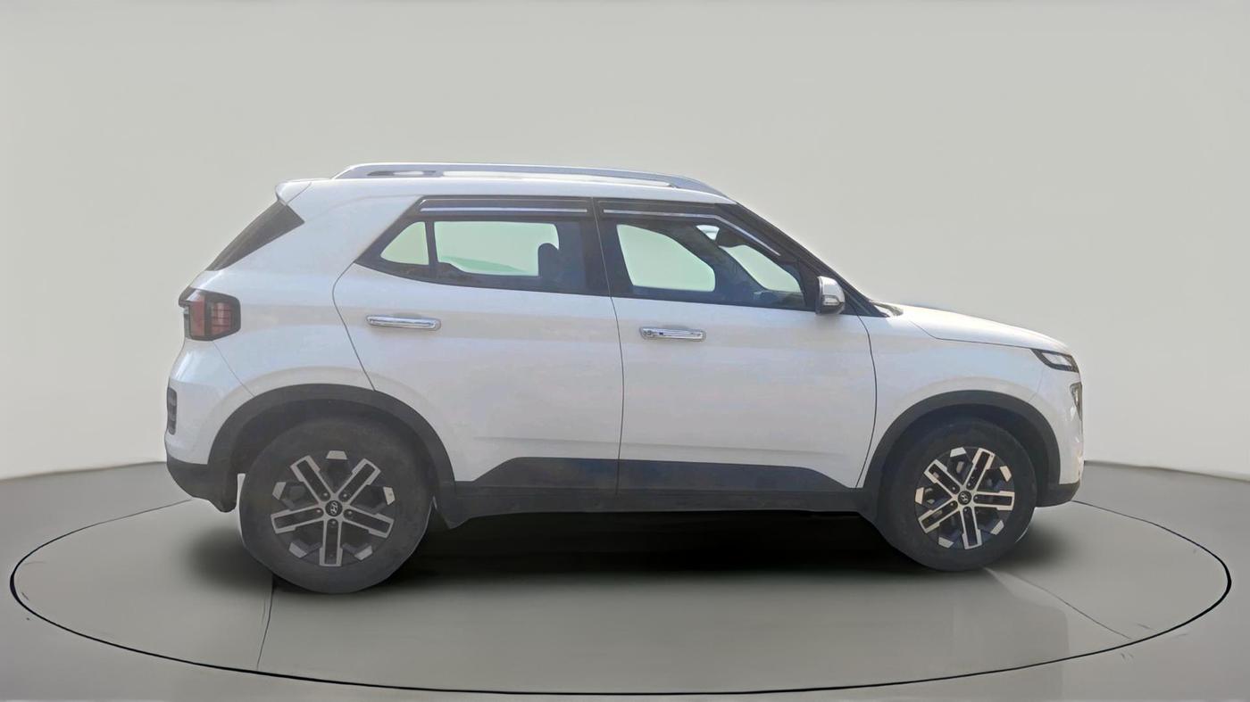 2022 Hyundai VENUE SX 1.5 CRDI, Diesel, Manual, 48,353 km, exterior