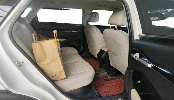2022 KIA SELTOS HTE 1.5 PETROL, Petrol, Manual, 38,776 km, interior