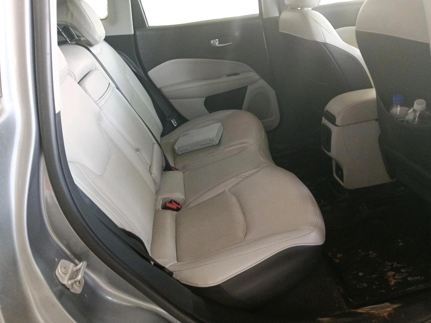 2018 Jeep Compass LIMITED 2.0 DIESEL, Diesel, Manual, 1,41,418 km, interior