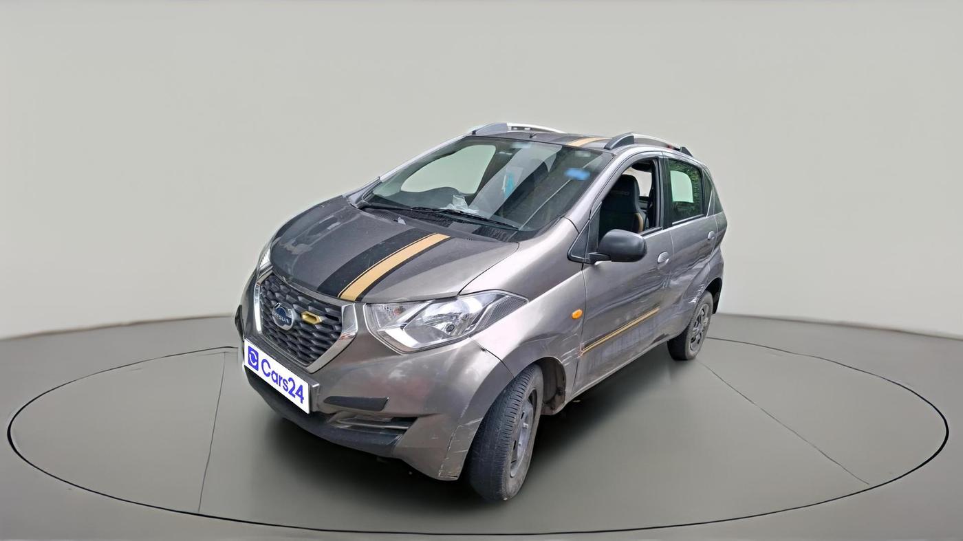 2017 Datsun Redi Go GOLD LIMITED EDITION, Petrol, Manual, 1,31,037 km, exterior
