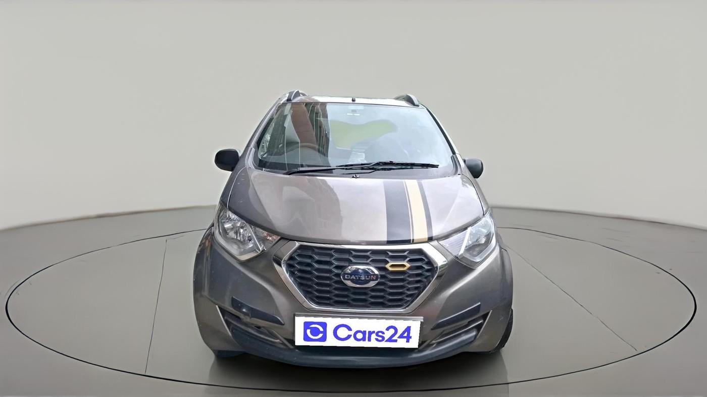 2017 Datsun Redi Go GOLD LIMITED EDITION, Petrol, Manual, 1,31,037 km, exterior