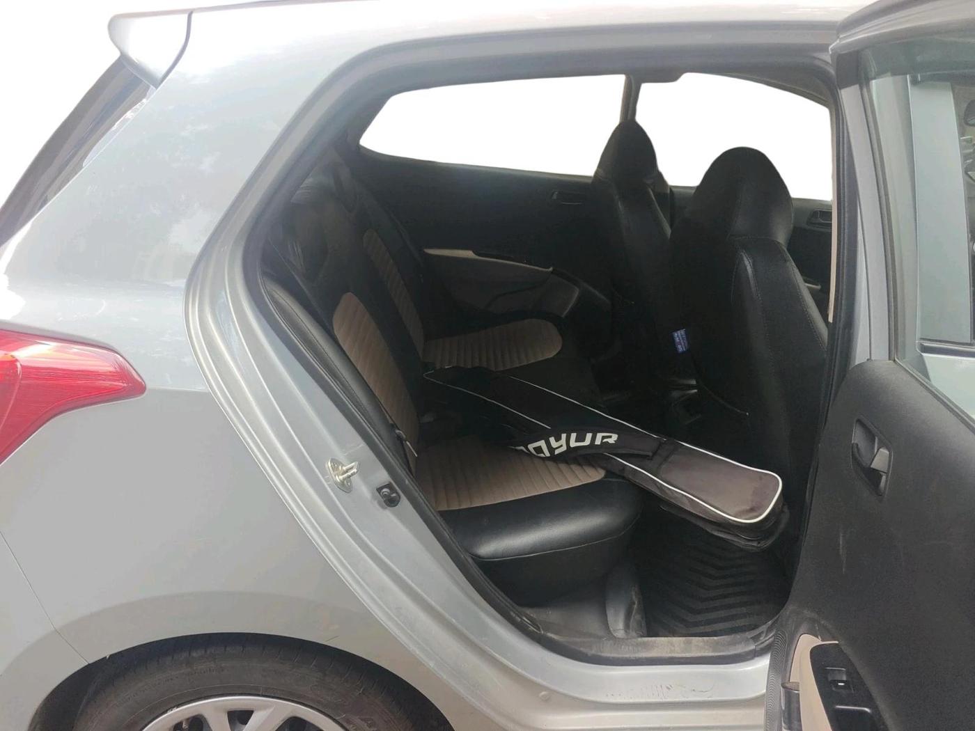 2019 Hyundai Grand i10 MAGNA 1.2 KAPPA VTVT CNG, CNG, Manual, 83,145 km, interior