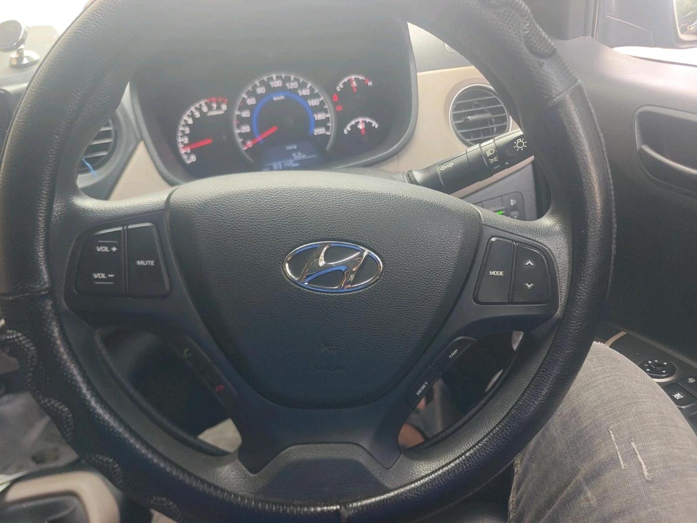 2019 Hyundai Grand i10 MAGNA 1.2 KAPPA VTVT CNG, CNG, Manual, 83,145 km, interior